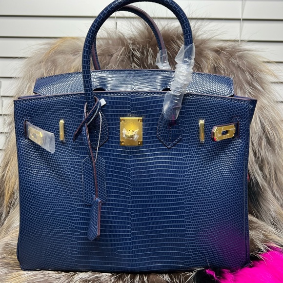Genuine Blue Leather embossed in Lizard Print 30cm with gold hardware. - Picture 2 of 10